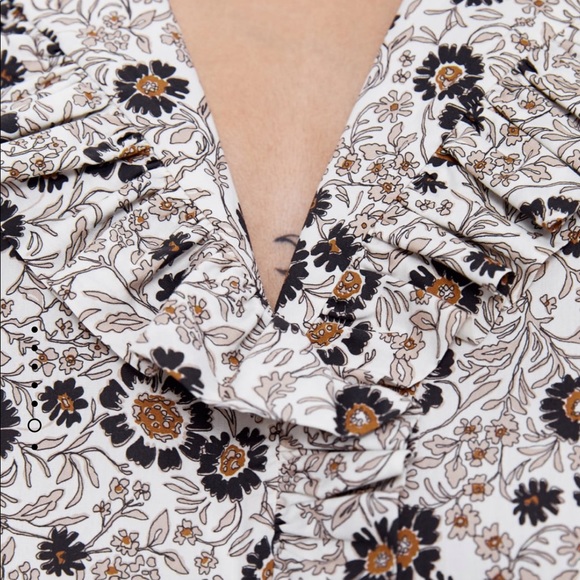 ZARA Brown Ruffled Floral Print Top TRF Size XS - Picture 3 of 8